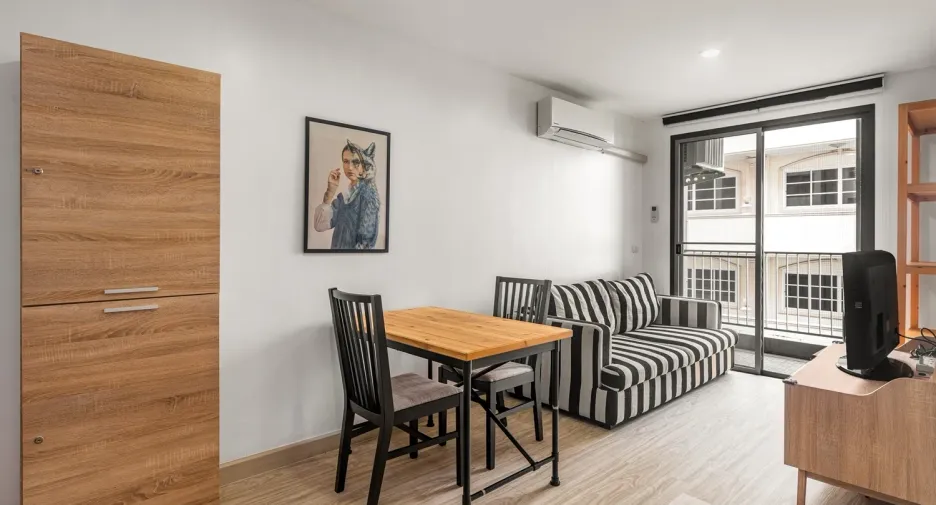For rent 1 bed condo in Mueang Samut Prakan, Samut Prakan