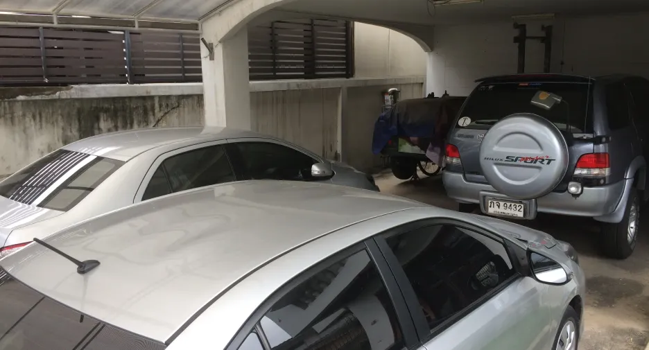 For sale 5 bedrooms house in Chatuchak, Bangkok