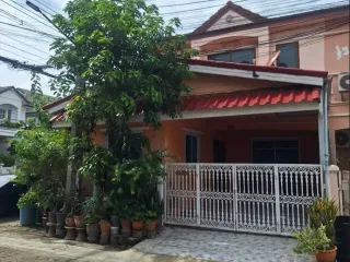 For Rent 4 Bedroom Townhouse In Khlong Sam Wa, Bangkok