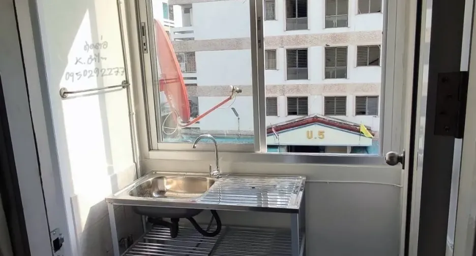 For sale studio condo in Bang Khen, Bangkok