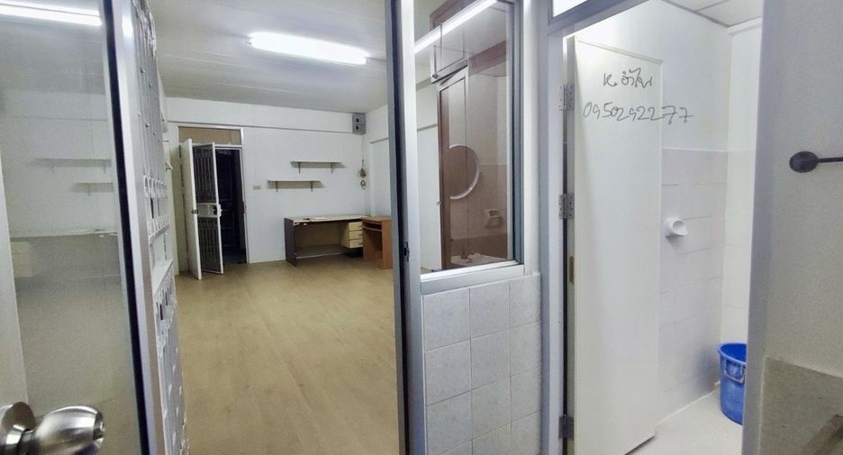 For sale studio condo in Bang Khen, Bangkok