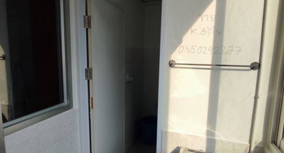 For sale studio condo in Bang Khen, Bangkok