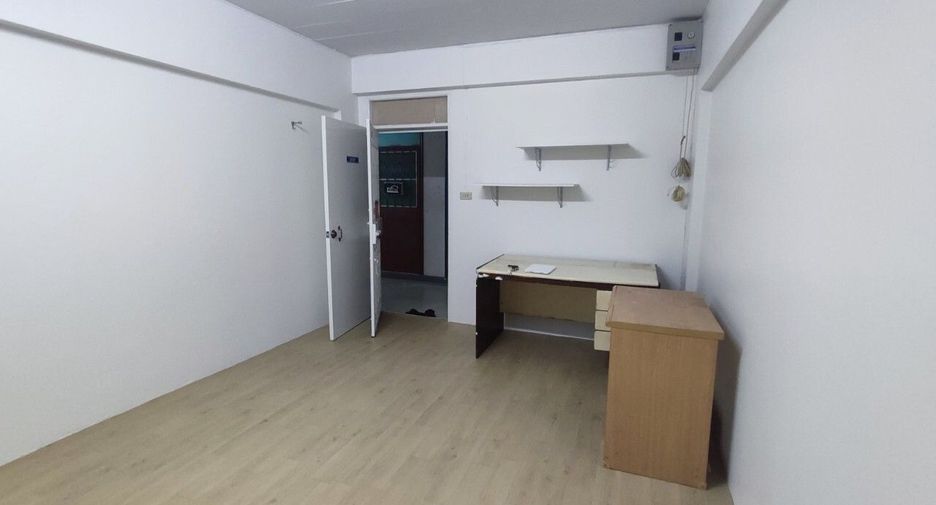 For sale studio condo in Bang Khen, Bangkok