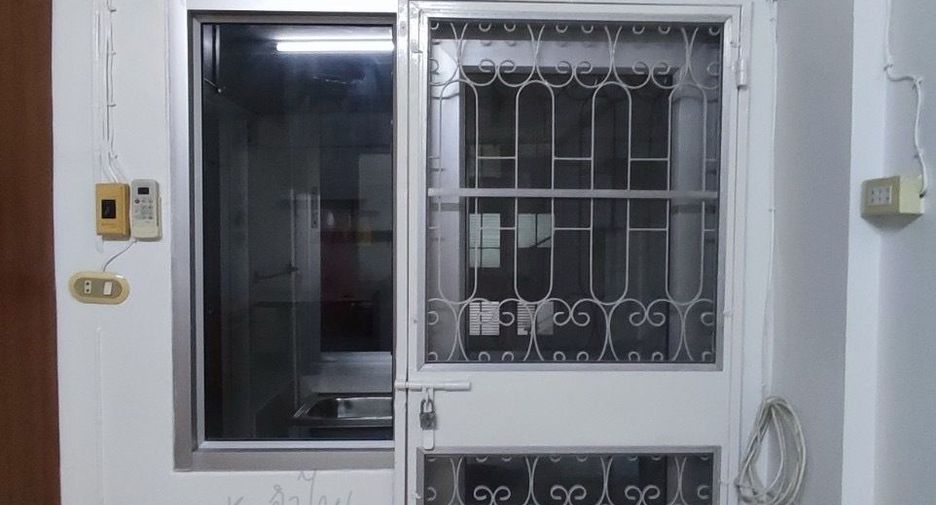For sale studio condo in Bang Khen, Bangkok