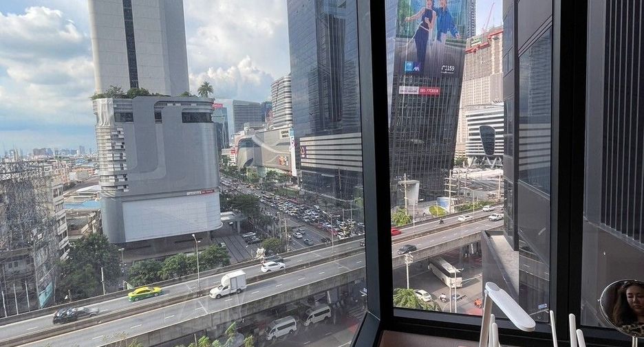 For sale and for rent 1 bed condo in Huai Khwang, Bangkok