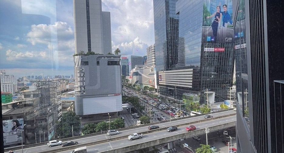 For sale and for rent 1 bed condo in Huai Khwang, Bangkok