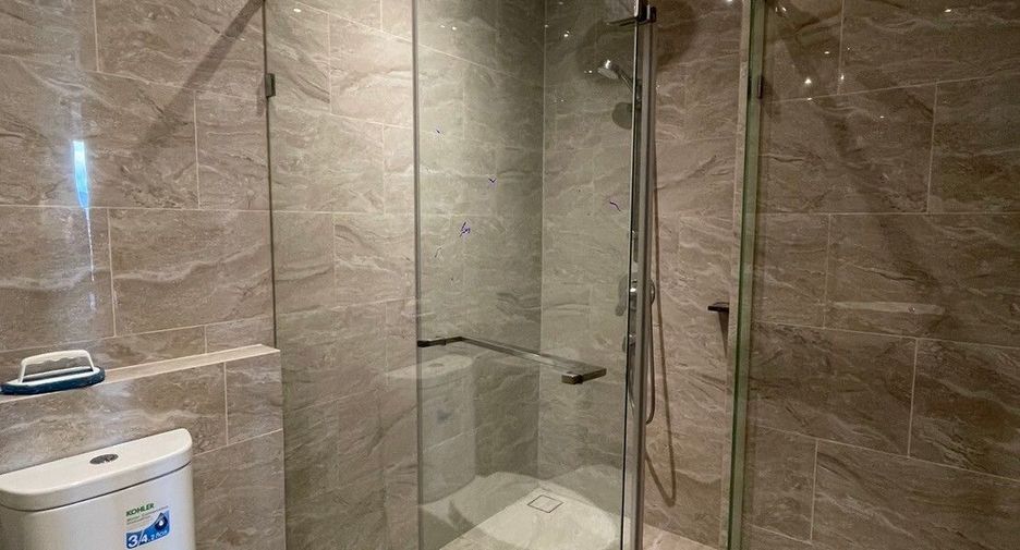 For sale and for rent 1 bed condo in Huai Khwang, Bangkok