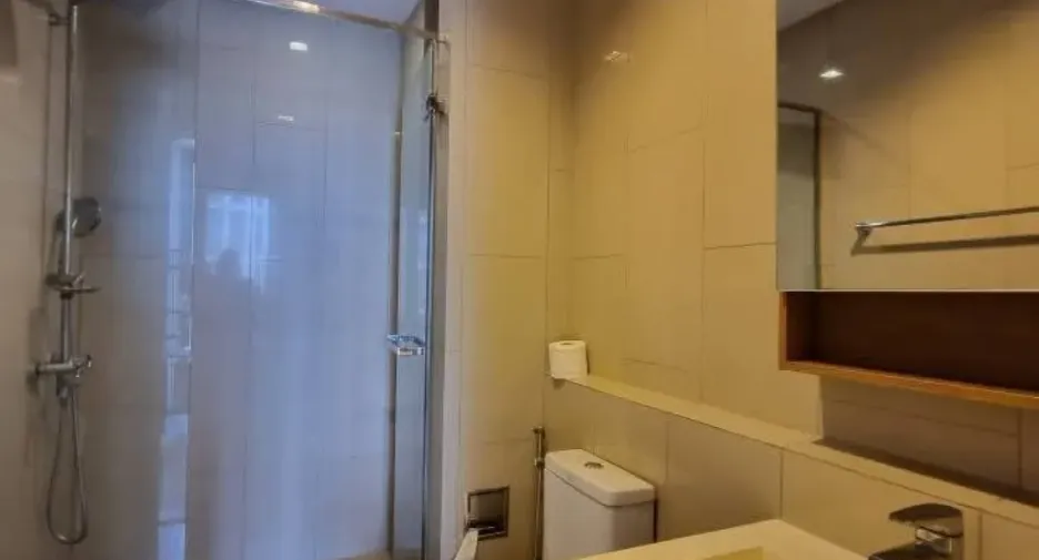 For sale and for rent 1 bed condo in Watthana, Bangkok