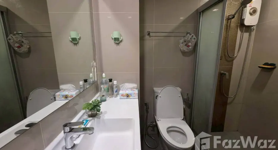 Wohnung zum Kauf mit 1 Zimmer in Khlong San, Bangkok