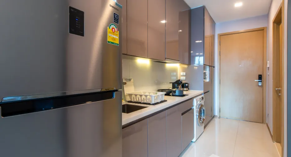 For sale 1 bed condo in Khlong Toei, Bangkok