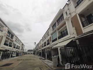 For sale and for rent 3 bedrooms house in Yan Nawa, Bangkok