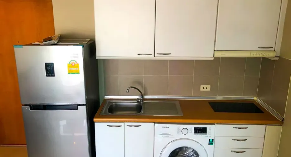 For sale 1 bed condo in Yan Nawa, Bangkok