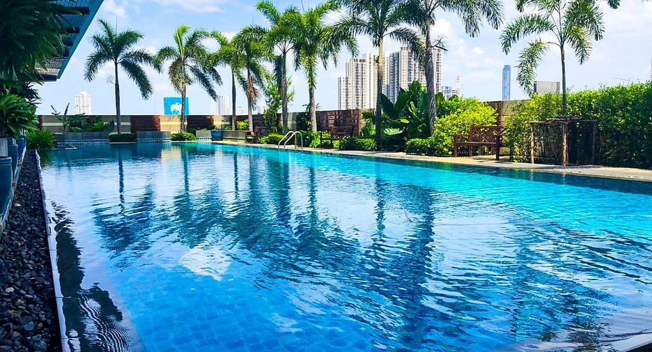 For sale 1 bed condo in Yan Nawa, Bangkok
