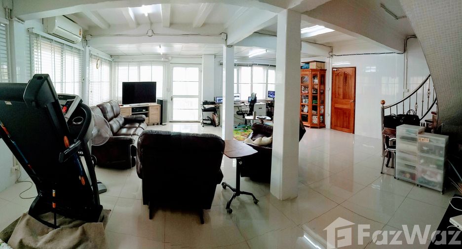 For sale 5 bedrooms house in Bueng Kum, Bangkok