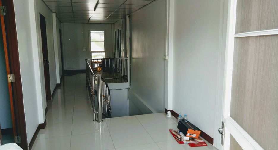 For sale 5 bedrooms house in Bueng Kum, Bangkok