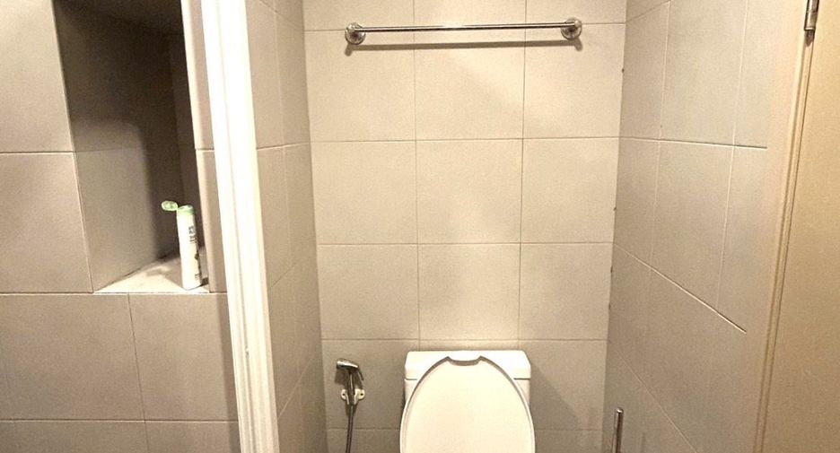 For sale studio condo in Bang Na, Bangkok
