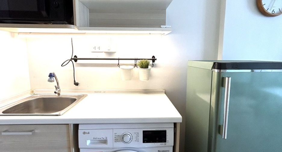 For sale studio condo in Bang Na, Bangkok