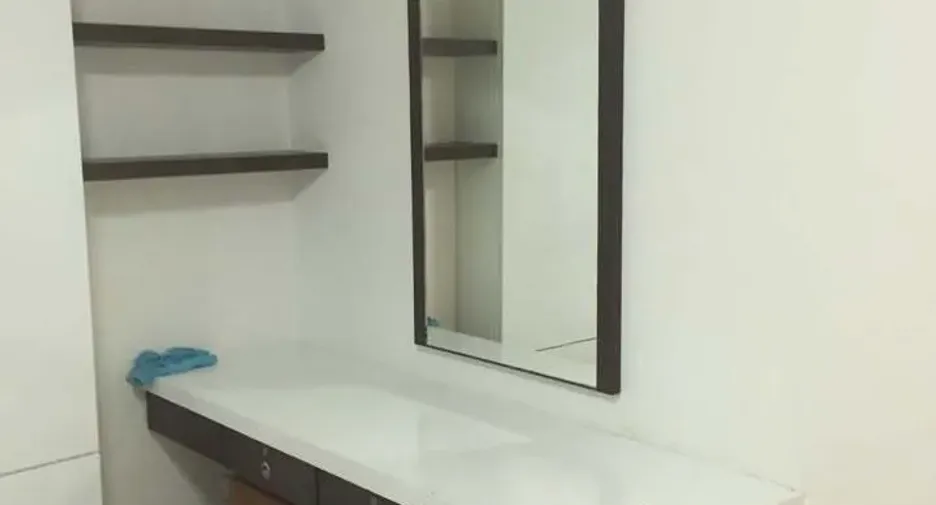 For rent studio condo in Din Daeng, Bangkok