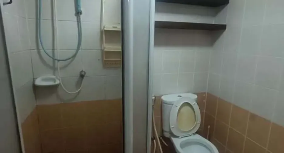 For rent studio condo in Din Daeng, Bangkok