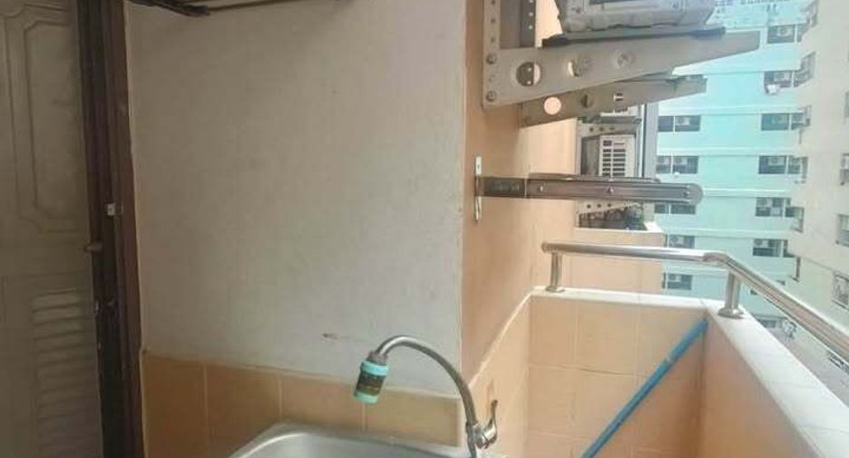 For rent studio condo in Din Daeng, Bangkok
