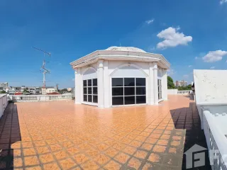 Haus zum Kauf mit 7 Zimmer in Chatuchak, Bangkok