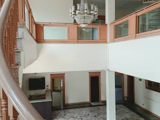 Haus zum Kauf mit 7 Zimmer in Chatuchak, Bangkok