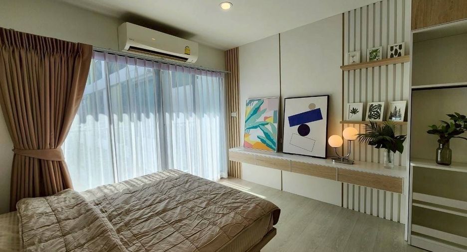 For sale 1 bed condo in Khlong Toei, Bangkok
