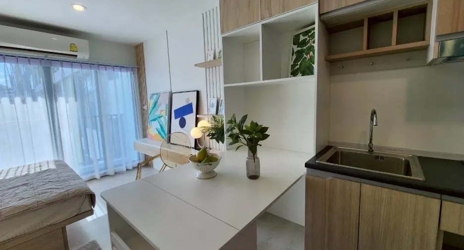 For sale 1 bed condo in Khlong Toei, Bangkok
