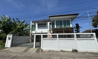 For sale and for rent 4 bedrooms house in Suan Luang, Bangkok
