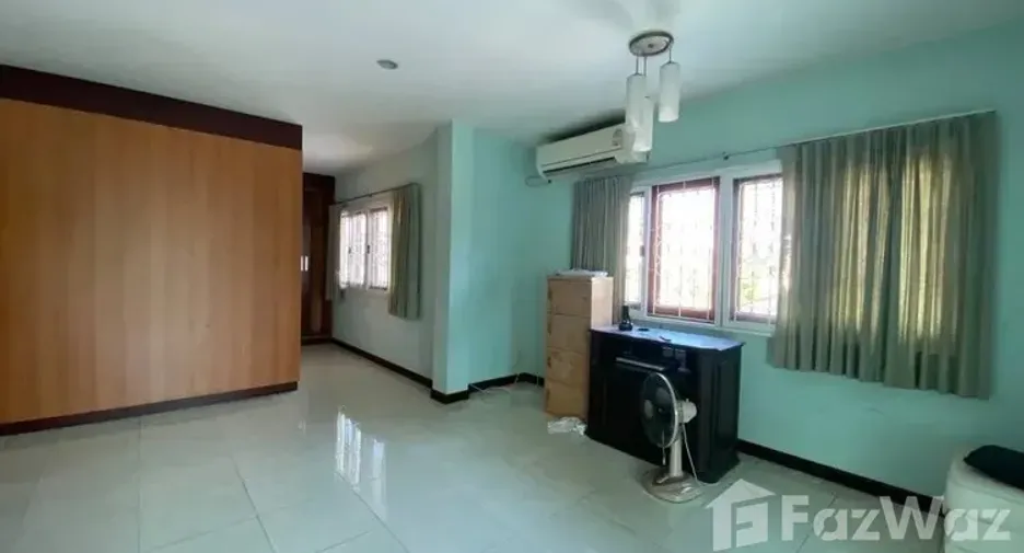 Haus zum Kauf und zur Miete mit 4 Zimmer in Suan Luang, Bangkok