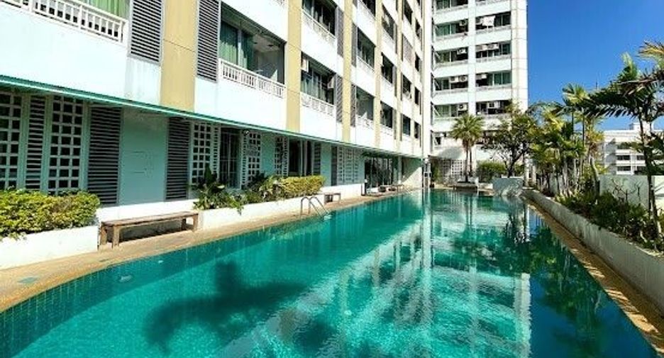 For sale studio condo in Bang Kho Laem, Bangkok