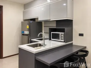 For sale 1 bed condo in Khlong Toei, Bangkok