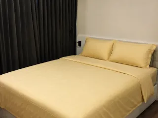 For sale 1 bed condo in Khlong Toei, Bangkok