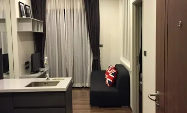 Condo en venta y en alquiler de 1 habitaciones en Khlong Toei, Bangkok