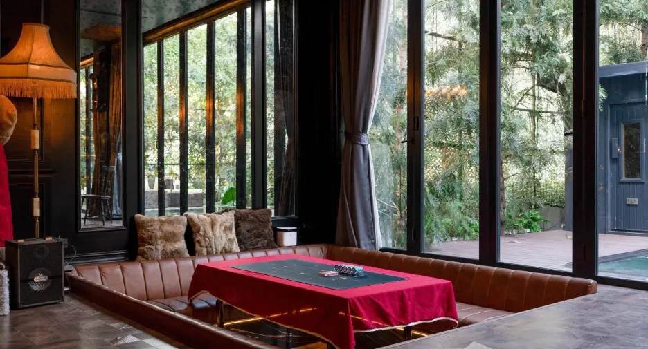 For sale 4 ベッドルーム villa in Bang Phlat, Bangkok