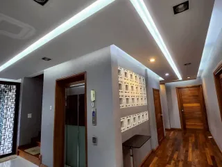 For sale 9 bedrooms house in Phra Khanong, Bangkok