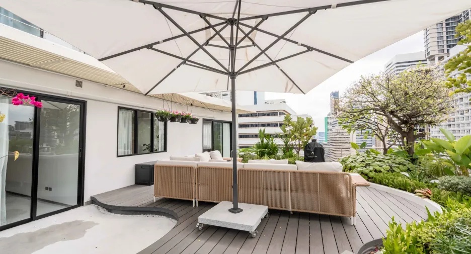 For sale 1 bed condo in Watthana, Bangkok