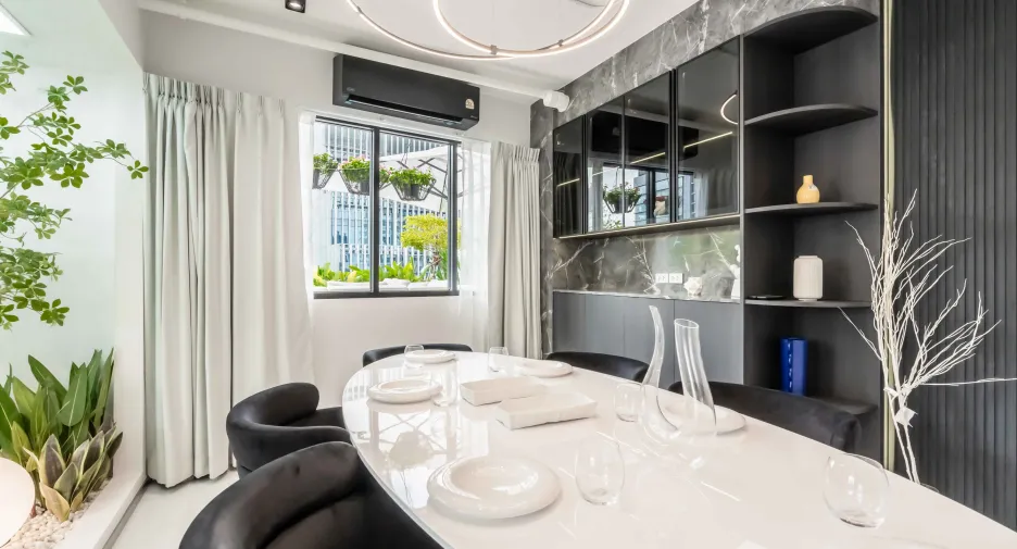 For sale 1 bed condo in Watthana, Bangkok