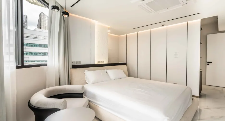 For sale 1 bed condo in Watthana, Bangkok