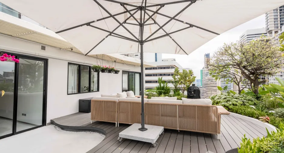 For sale 1 bed condo in Watthana, Bangkok