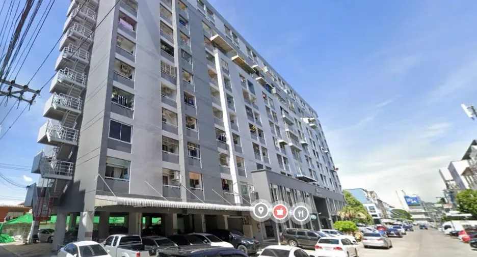 For sale studio condo in Khan Na Yao, Bangkok