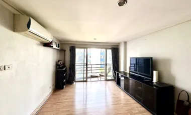 For sale 2 bedrooms condo in Khlong Toei, Bangkok