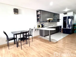 Condo en venta de 2 habitaciones en Khlong Toei, Bangkok