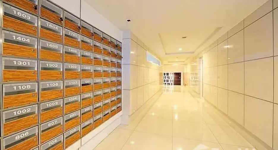 For sale 67 bedrooms apartment in Khlong Toei, Bangkok