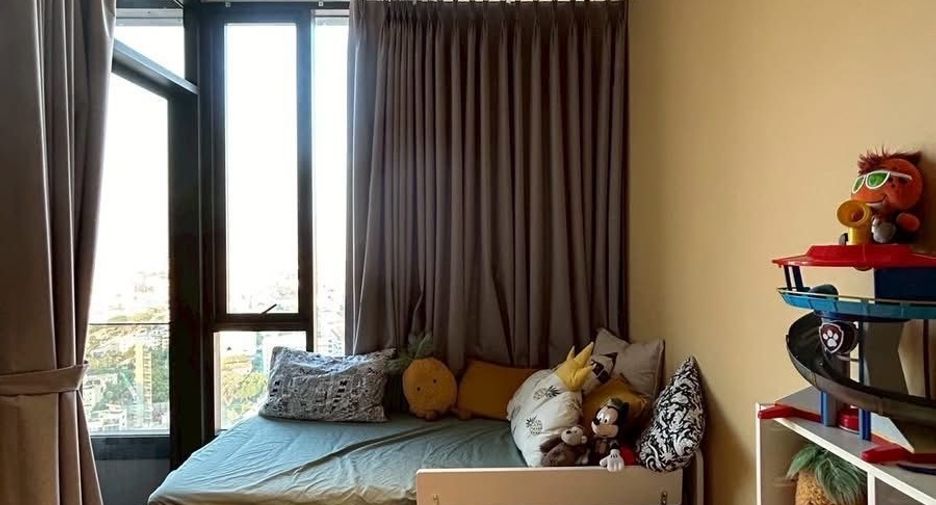 À vendre 2 chambres condo à Watthana, Bangkok
