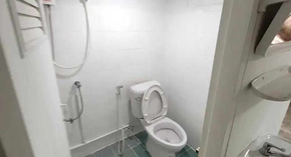 For rent 2 bedrooms house in Bang Rak, Bangkok