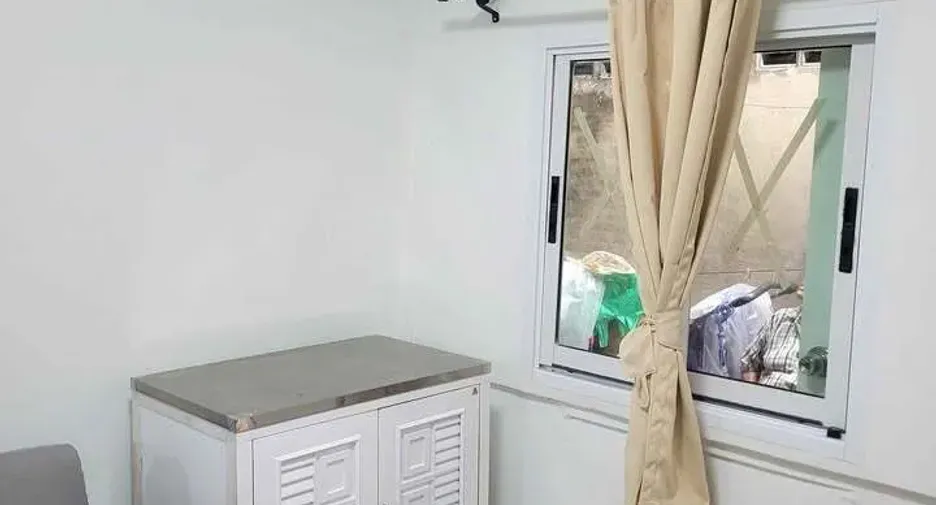 For rent 2 bedrooms house in Bang Rak, Bangkok