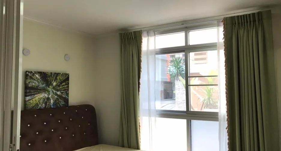 For sale and for rent 1 bed condo in Phra Khanong, Bangkok