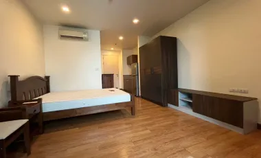 À vendre et à louer studio condo à Bang Rak, Bangkok