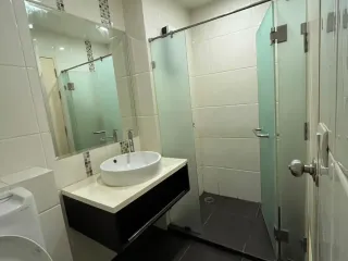 For sale and for rent studio condo in Bang Rak, Bangkok